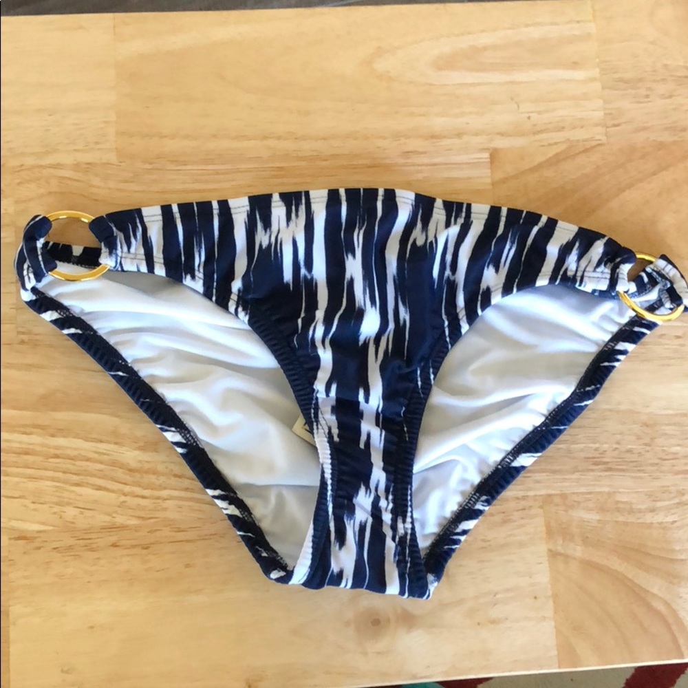 bikini bottoms in navy/white with gold circle